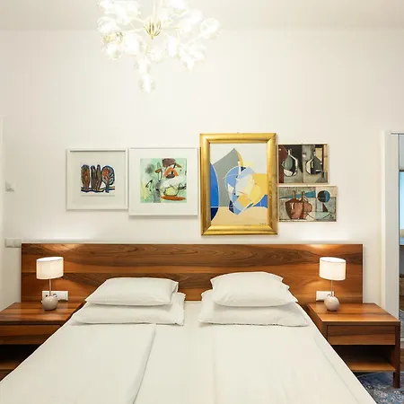 Romantik Jagdhof Hotel Caldaro